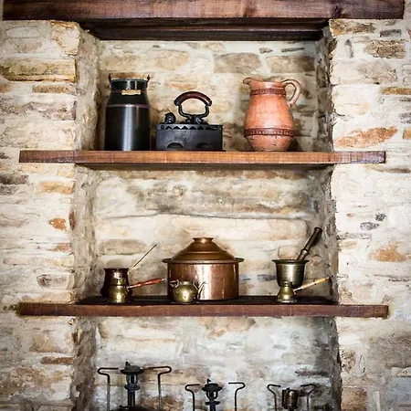 Yorkis Village House