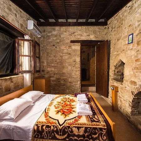 Country house Yorkis Village House *