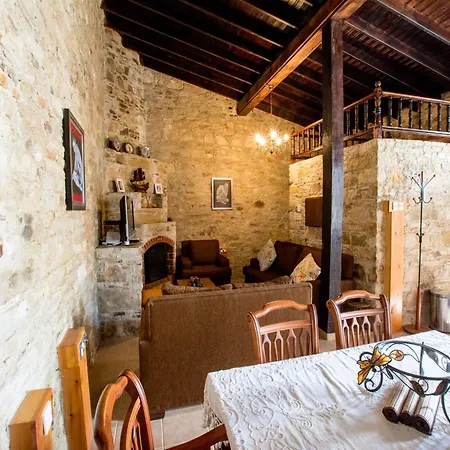 Casă la țară Yorkis Village House Limassol