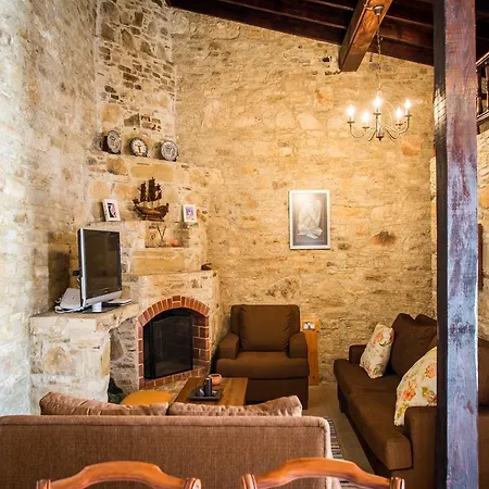 Casă la țară Yorkis Village House Limassol